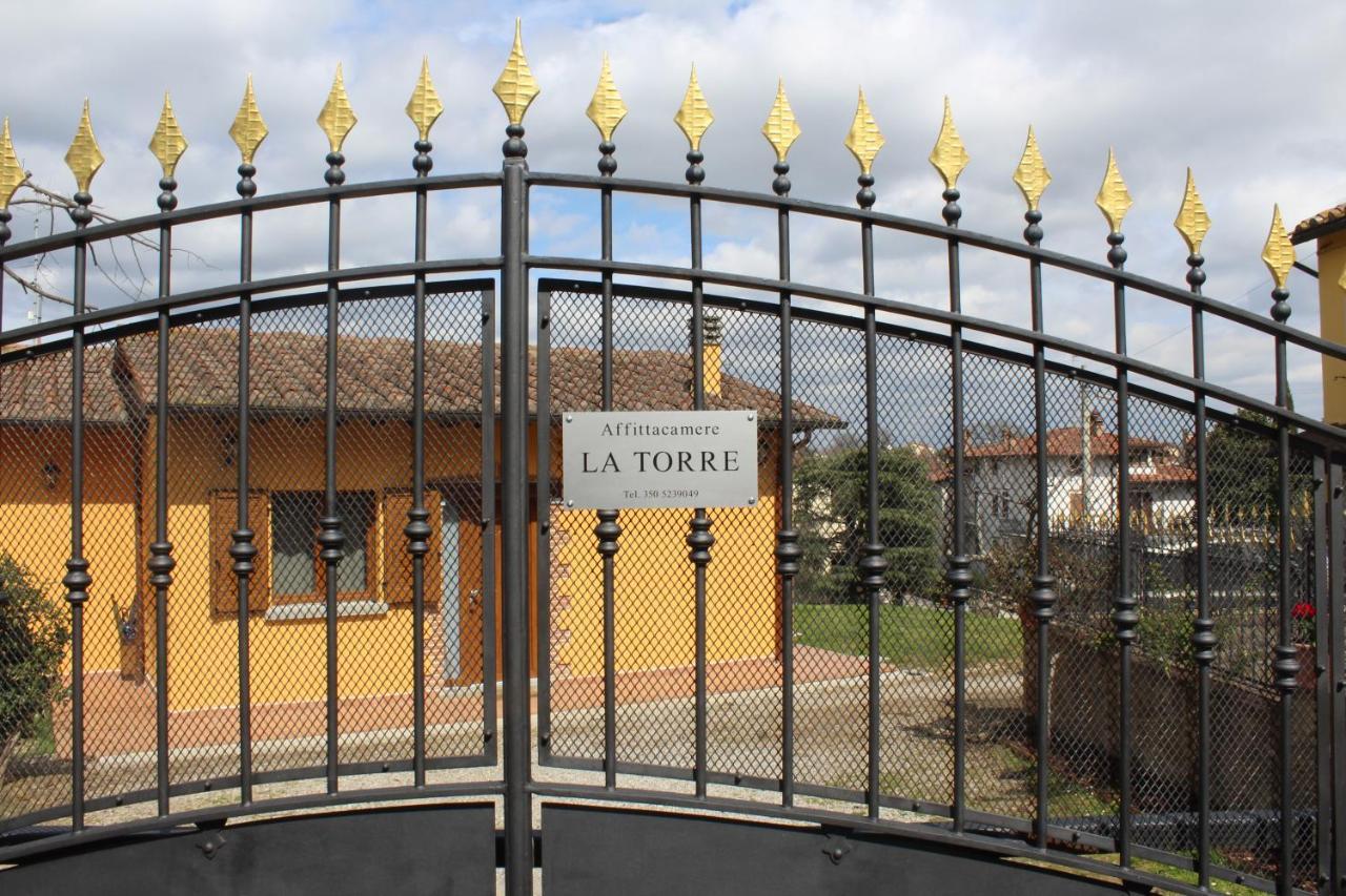 Affittacamere La Torre Tegoleto Buitenkant foto